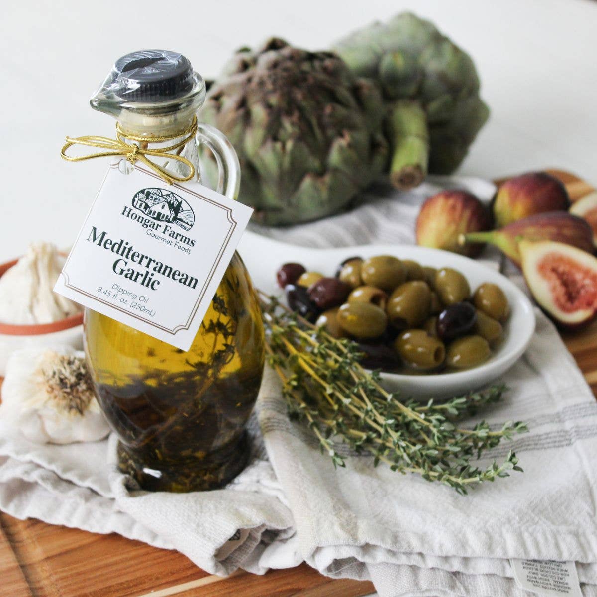 Mediterranean Garlic Infused EVOO Blend, Cruet (250mL)