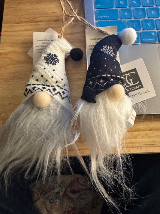 GC - B/W Gnome Ornament - 642926