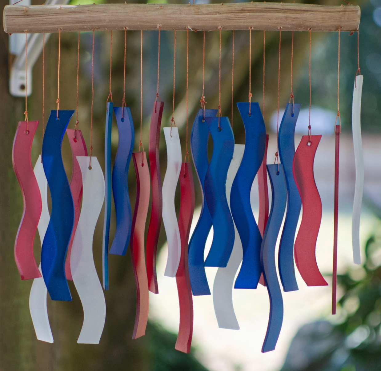 Cohasset - Red, White & Blue Wave Tumbled Glass Wind Chime - 875-RWB